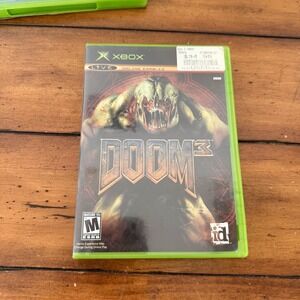 Doom 3 (Microsoft Xbox, 2005) Complete Tested Working CIB